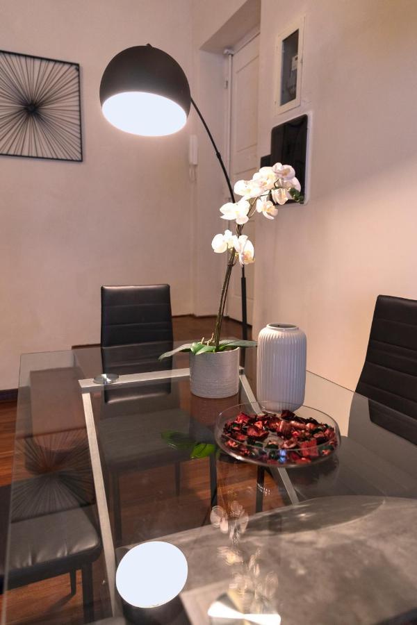 Parione Apartment Рим Екстер'єр фото